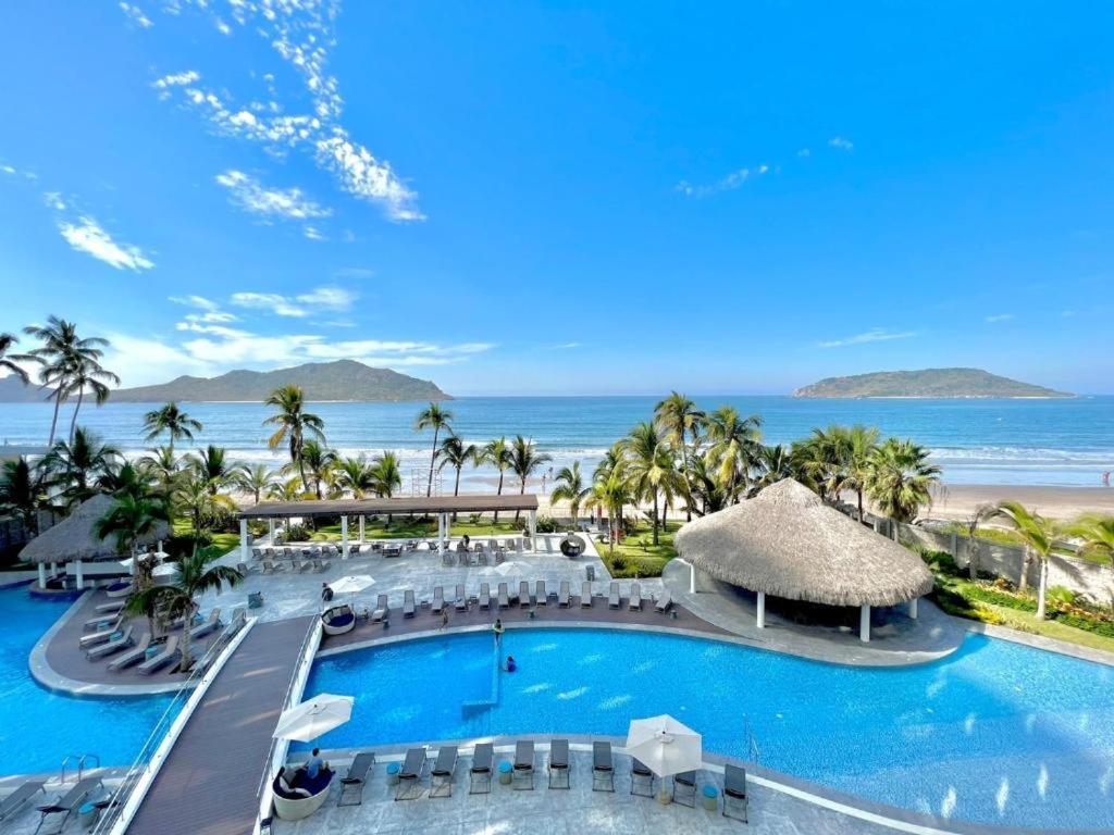 Camino Al Mar "Departamento En Playa" Lägenhet Mazatlán Exteriör bild