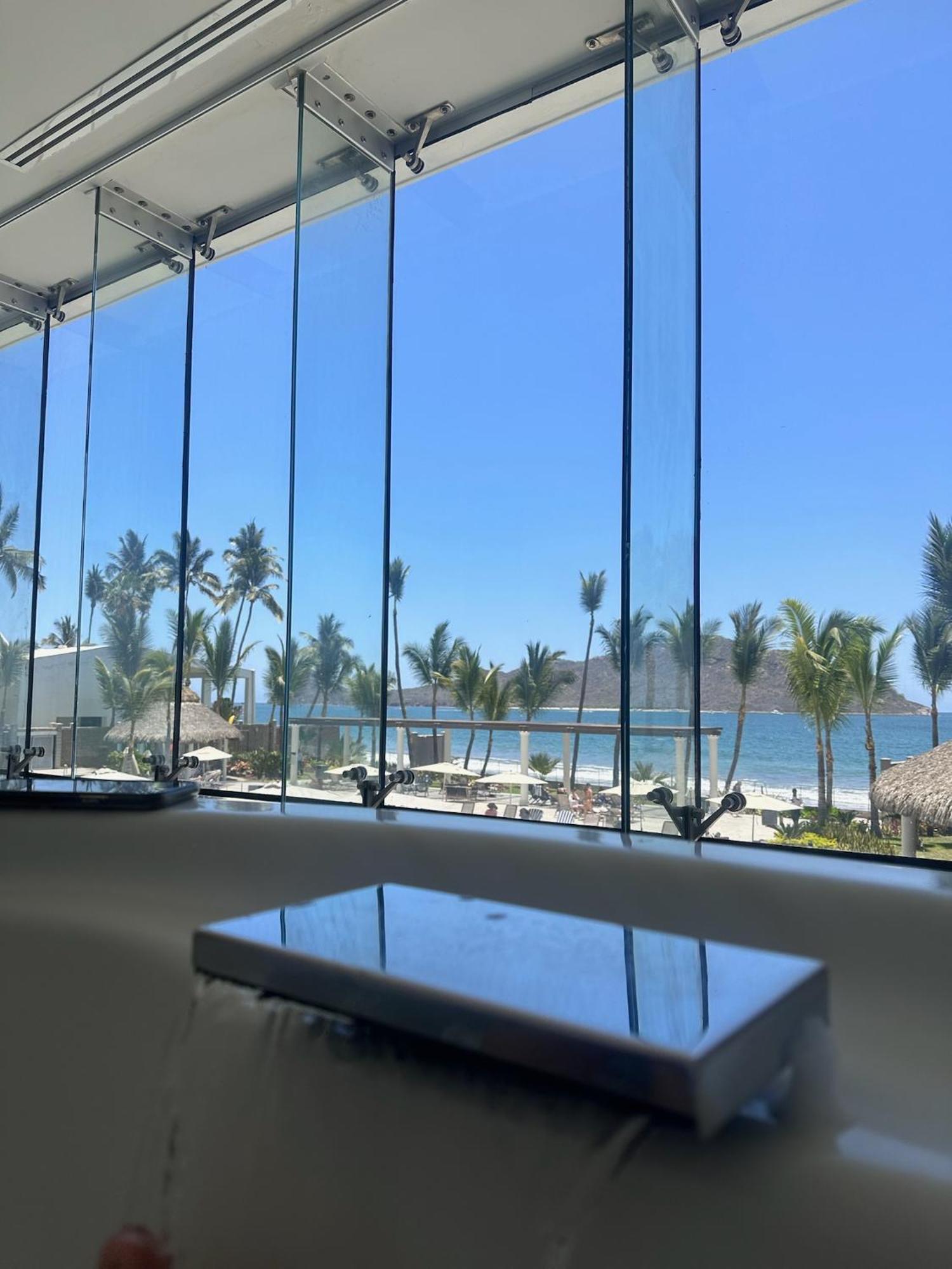 Camino Al Mar "Departamento En Playa" Lägenhet Mazatlán Exteriör bild